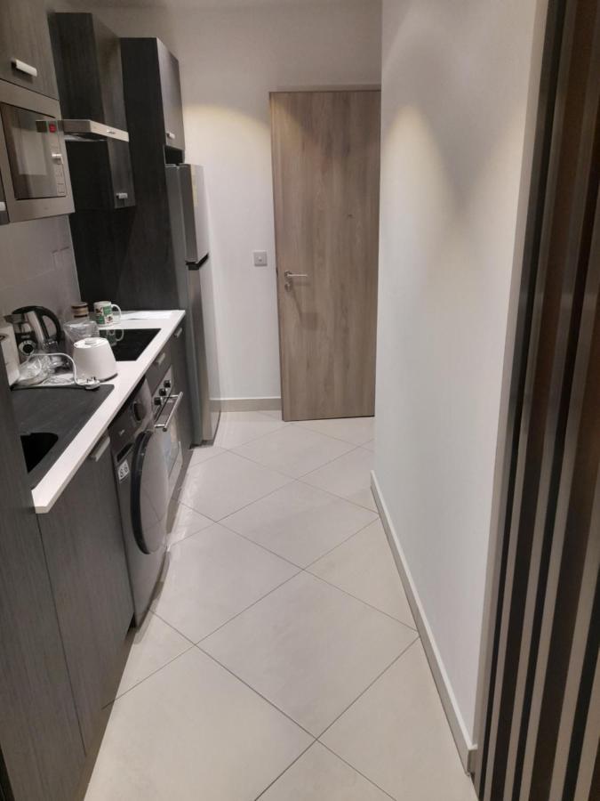 The Lennox D-Plus Apartments Akra Dış mekan fotoğraf